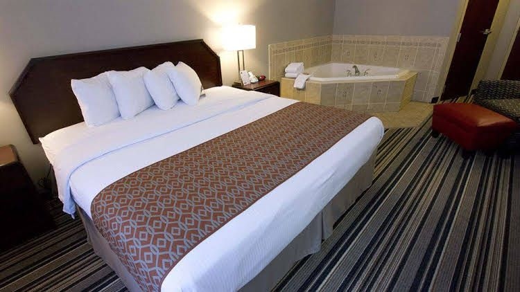 Best Western Harrisburg/Hershey Hotel2