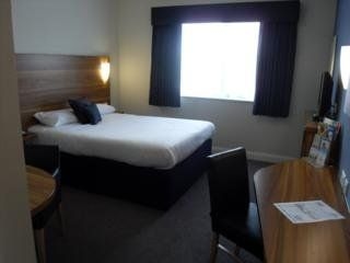 Days Inn by Wyndham Corley NEC M62