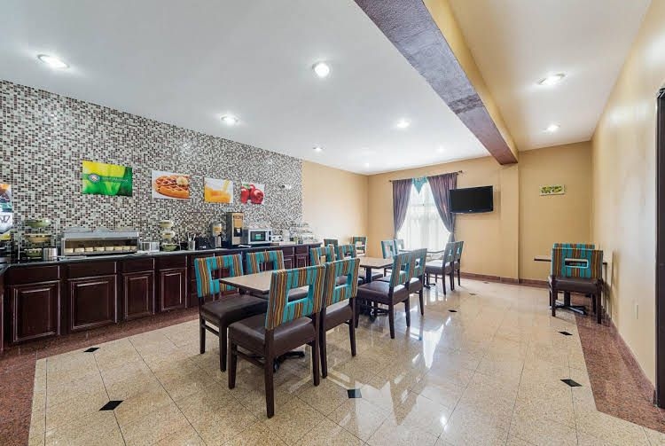 Quality Inn and Suites2