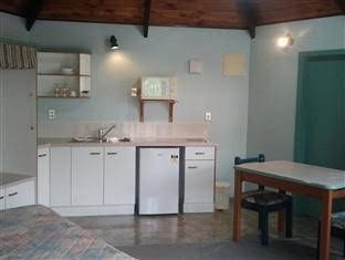 PURE Motel & Guest House3