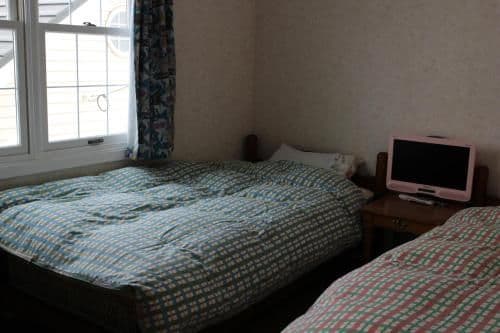 Twin Room with Shared Bathroom