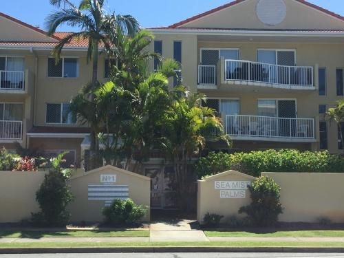 Sea Mist Palms Apartments4