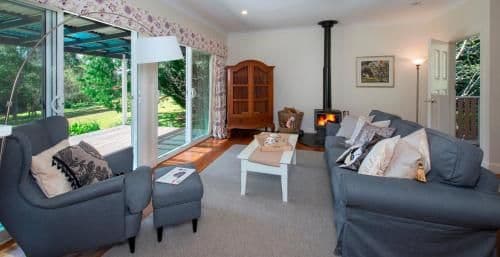 Jolly Jumbuck Cottage