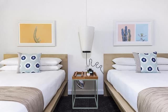 DOUBLE DELUXE TWO BEDS