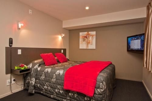 315 โมเทล ริกคาร์ตัน (315 Motel Riccarton)1