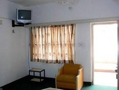 Hotel Amba Inn1