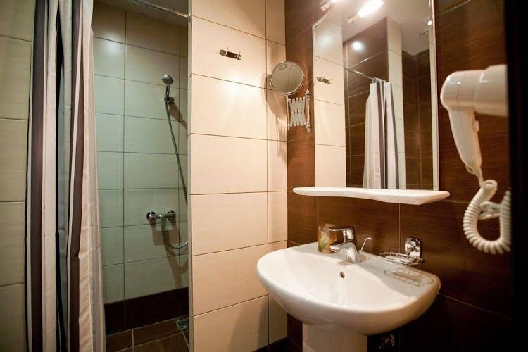 Veles Hotel1