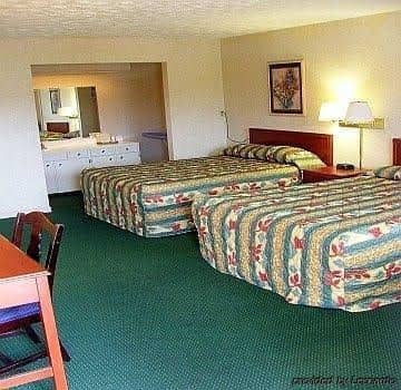 Parkway Inn - Newport Parkway Inn - Newport