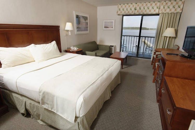 Bay Resort Motel0