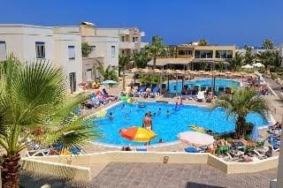 Meropi Hotel & Apartments0