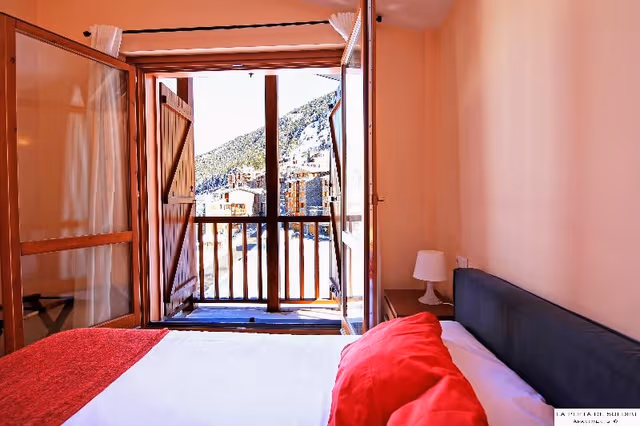 APARTMENT ONE BEDROOM