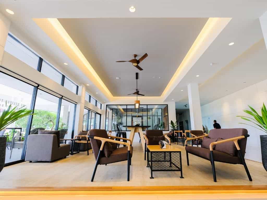 โรงแรมเดอะ ริช โรงแรมเดอะ ริช