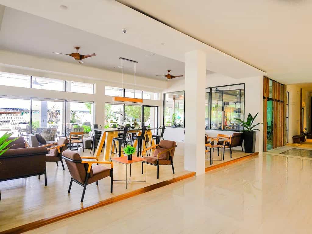 โรงแรมเดอะ ริช โรงแรมเดอะ ริช