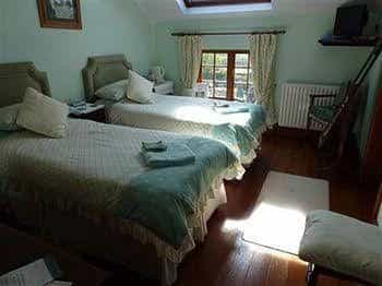 Burton Farmhouse B&B Burton Farmhouse B&B