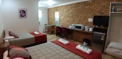 Standard Twin Room (3 Adults)