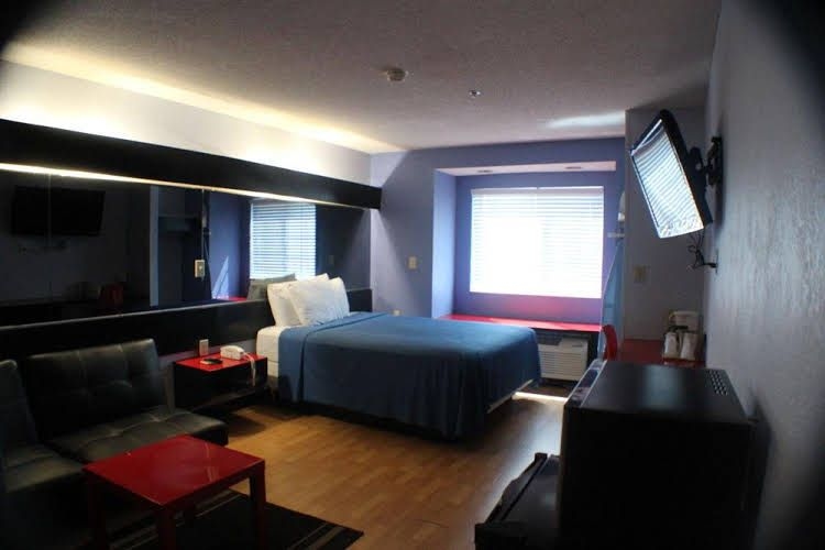 Rite4us Inn & Suites - Smyrna4