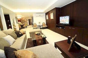 Piyathip Place Serviced Apartment Piyathip Place Serviced Apartment