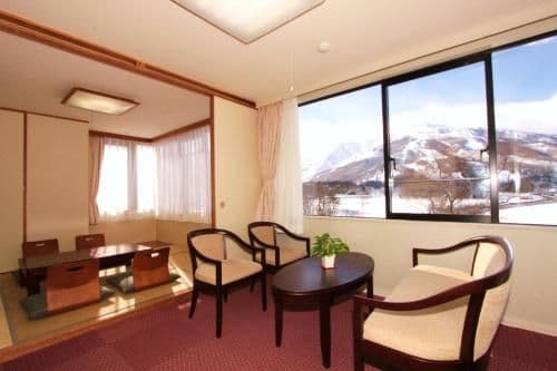 Family Room with Tatami Area