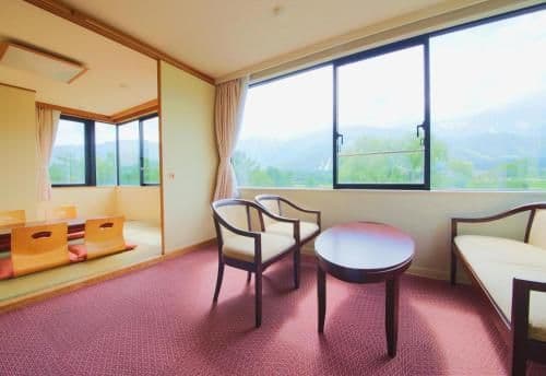 Family Room with Tatami Area