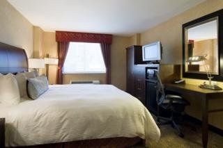 Hilton Garden Inn Chelsea1