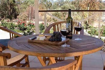 ไบรซ์ ฮิลล์ คันทรี ลอดจ์ (Brice Hill Country Lodge)3