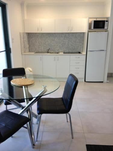 Deluxe One-Bedroom Apartment