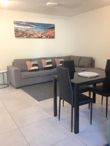 Deluxe One-Bedroom Apartment