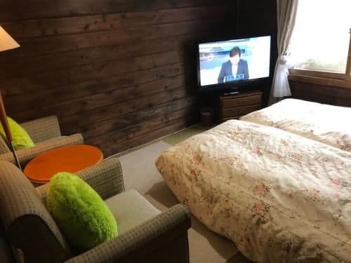 Twin Room with Shared Bathroom