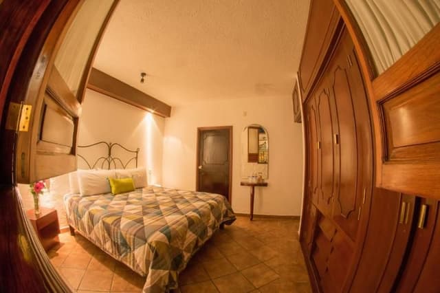 JUNIOR SUITE CAPACITY 2