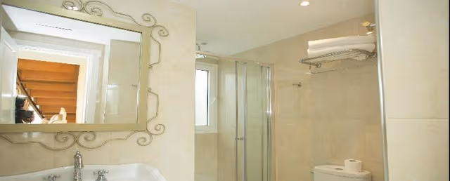 SUITE TWO BEDROOMS WITH PRIVATE POOL