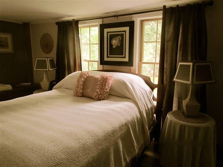 Roseledge Country Inn1
