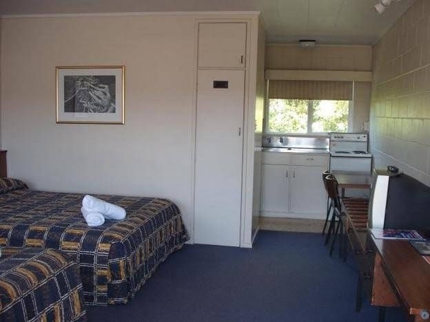 Midtown Motor Inn2