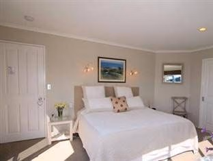 Pacific View B&B3