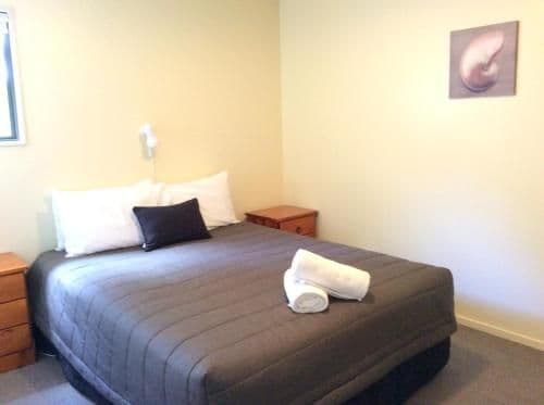 One Bedroom Apartment
