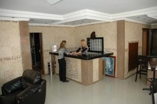 Basil's Apart Hotel0