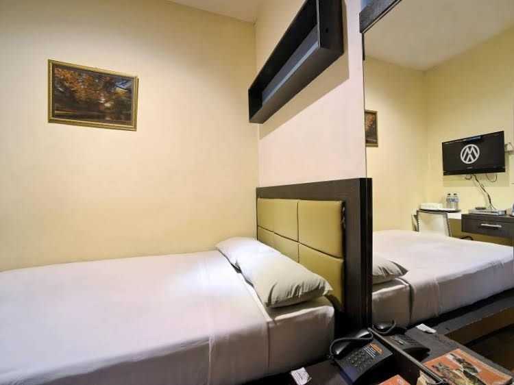 Majestiq Hotel1