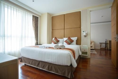 จีเอ็ม เซอร์วิซ อพาร์ตเมนต์ (GM Serviced Apartment)0