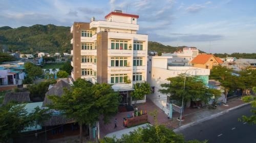 Gold Stars Hotel3