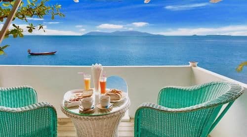 Exclusive Beachfront Suite with Terrace