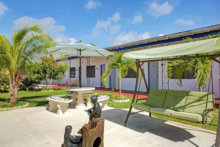 Sun and Surf Knights Inn Sun and Surf Knights Inn