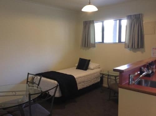 One-Bedroom Apartment (4 Adults)