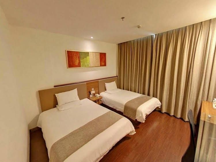 JI Hotel Xintiandi Shanghai3