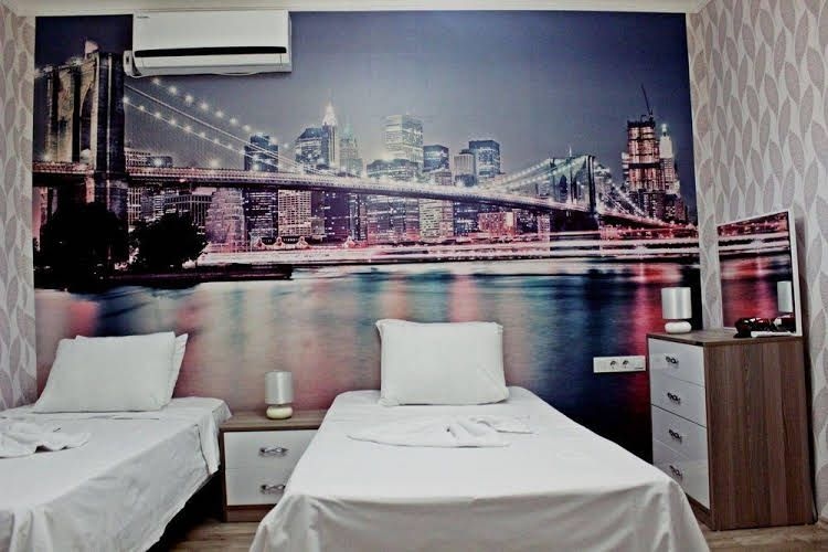Tamara Suite2