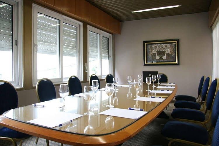 Ariston Hotel1