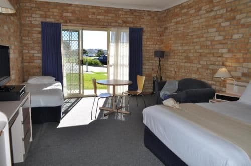 Queen Room with View
