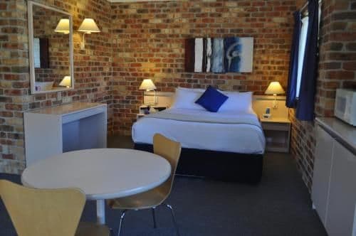 Suite with Spa Bath