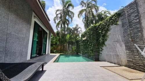 One-Bedroom Canal Villa with Private Pool