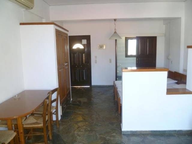 Pergamos Village4