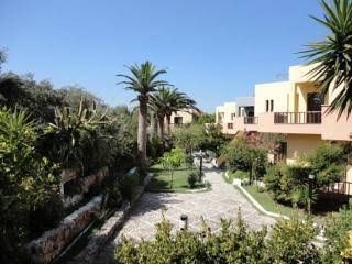Pergamos Village1