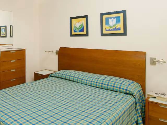APARTMENT CAPACITY 3 ONE BEDROOM